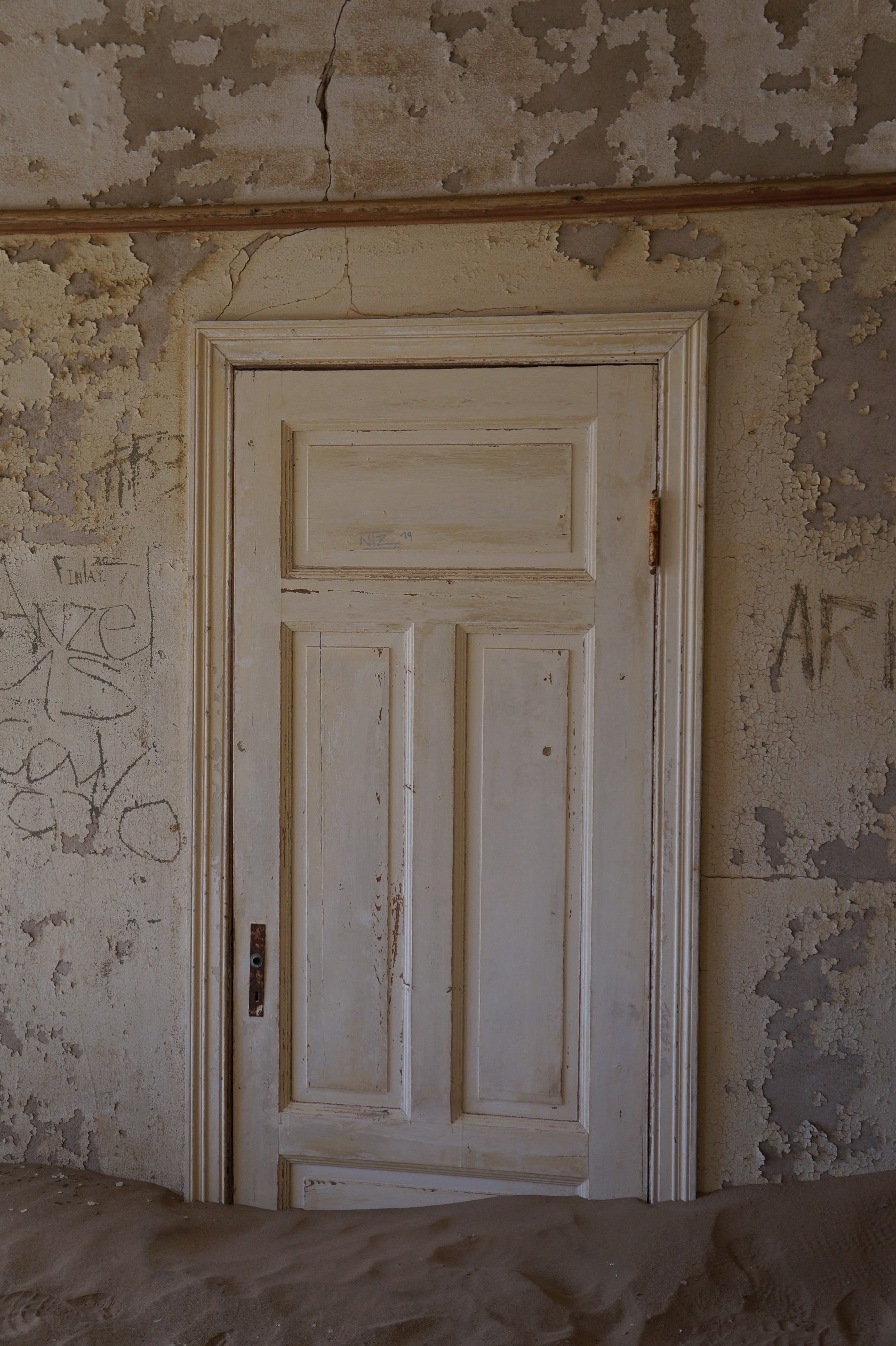 Click Image for next Picture